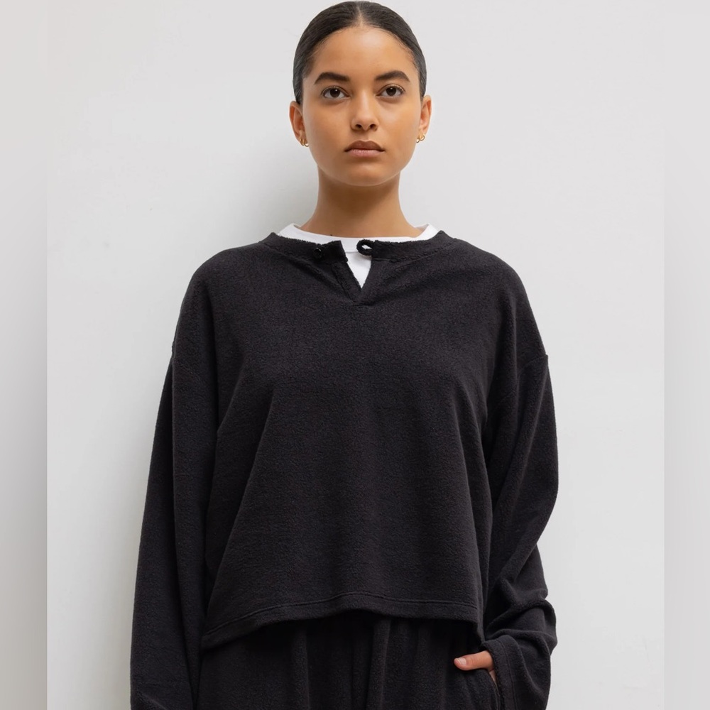 LESET Black Teddy Henley - Picture 1 of 3